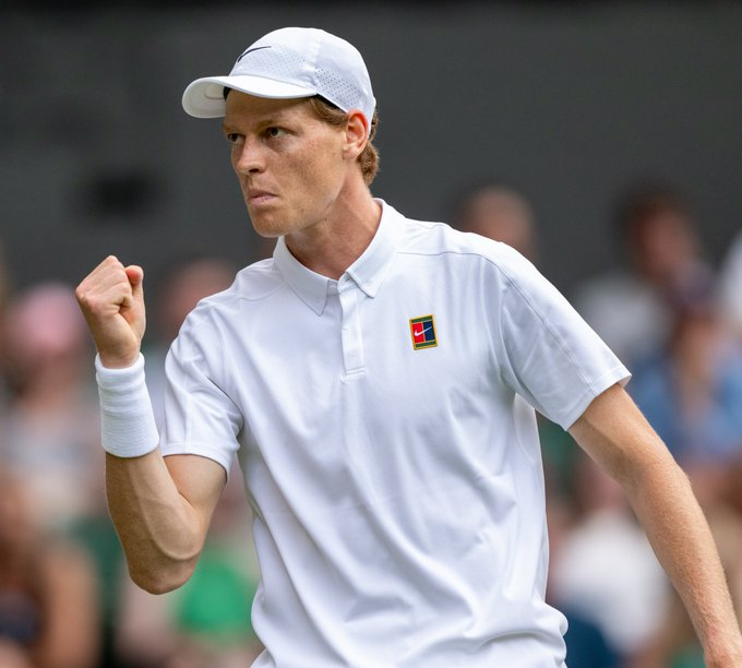 爱游戏官网-雷诺车队轻取梅赛德斯，阿隆索统治全场