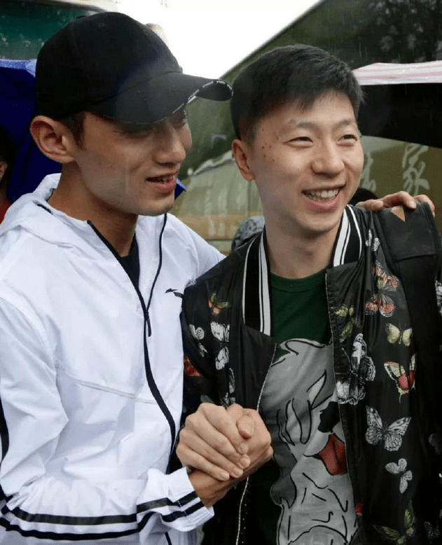 爱游戏体育-波兰队碾压瑞典队，张继科统治全场