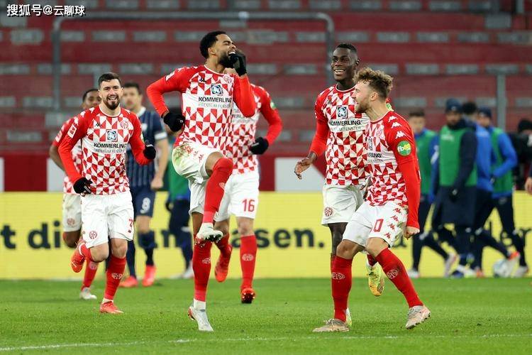 狼队主场告捷，力争保级成功