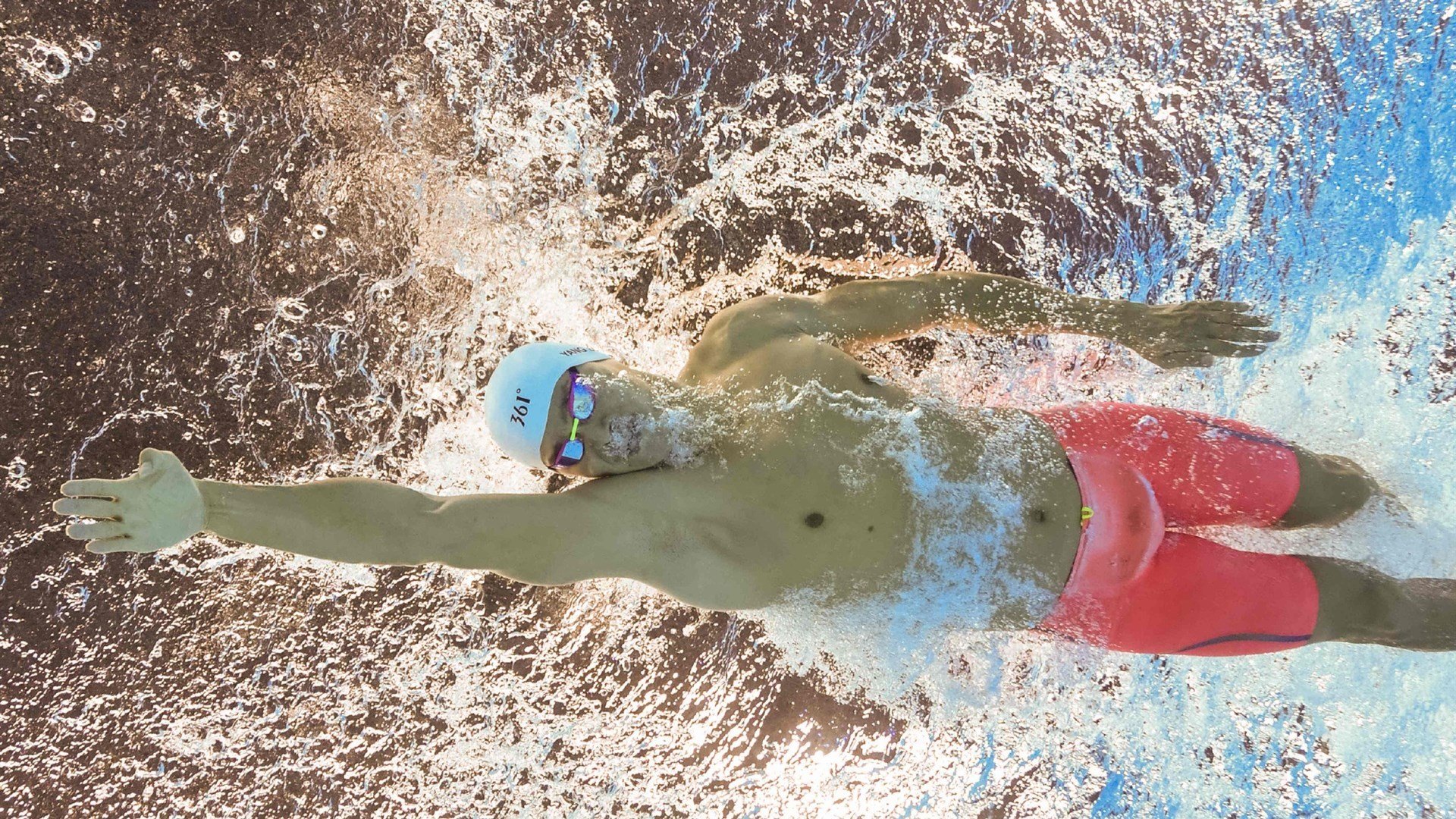 爱游戏官方-法德乒乓碾压战背后的团队裂变与许昕的孤勇扛旗