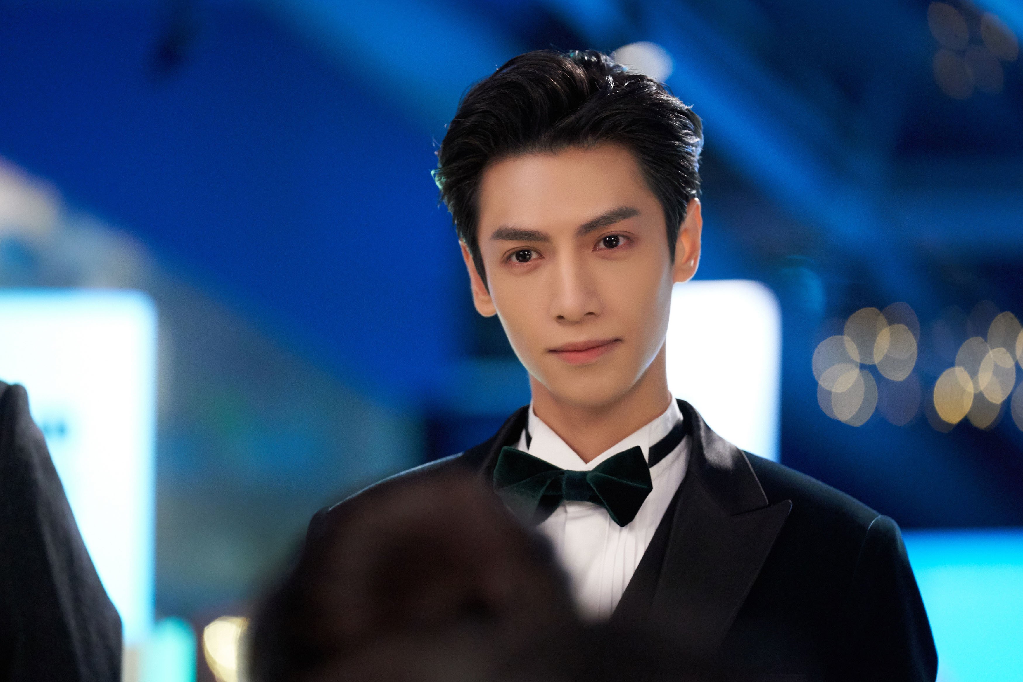 新王加冕！字母哥末节独揽18分 如国王般统治赛场带走步行者